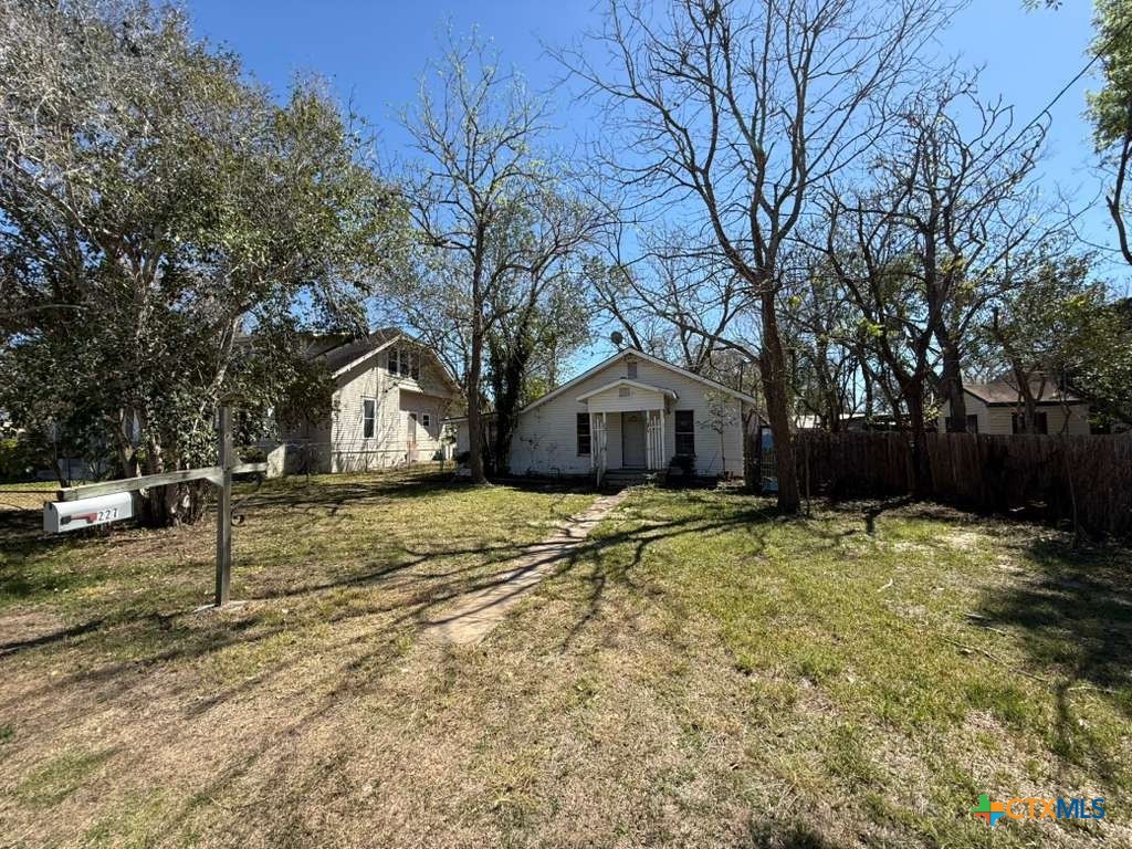 listing main photo