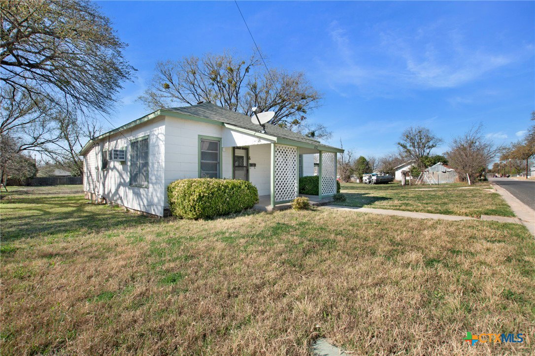 listing main photo