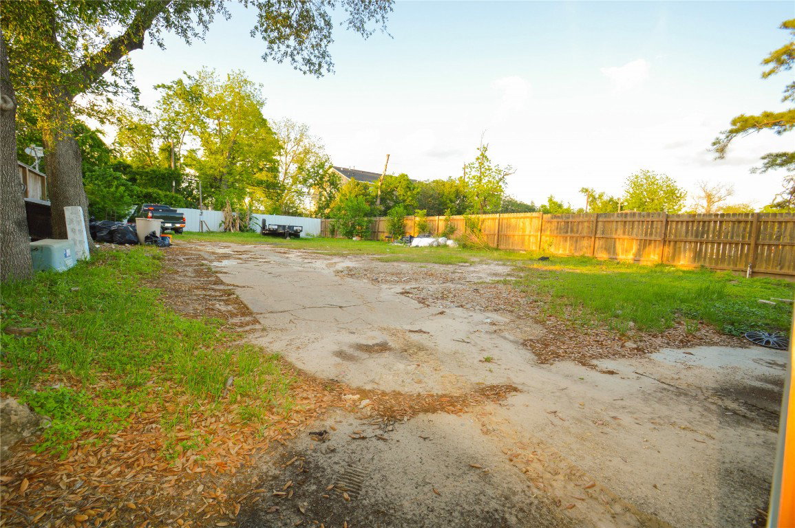 listing main photo