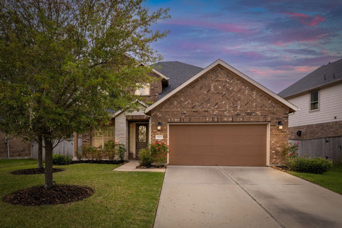 listing main photo