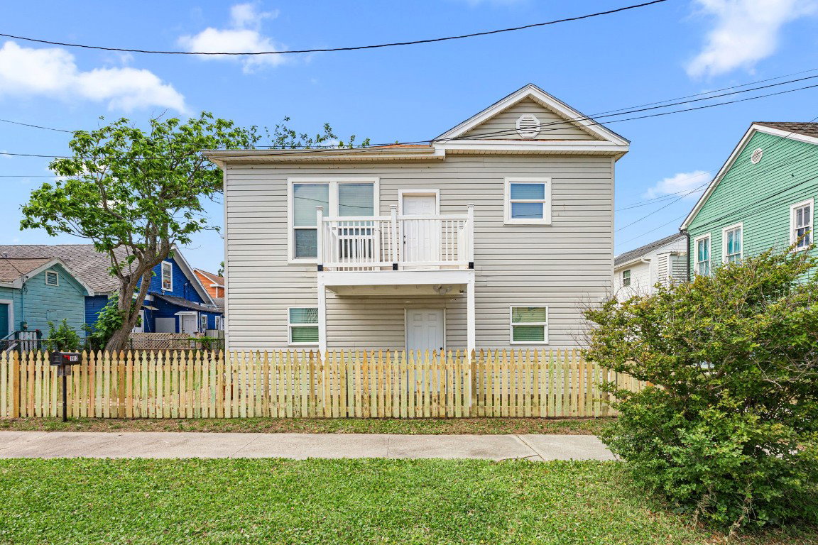 listing main photo