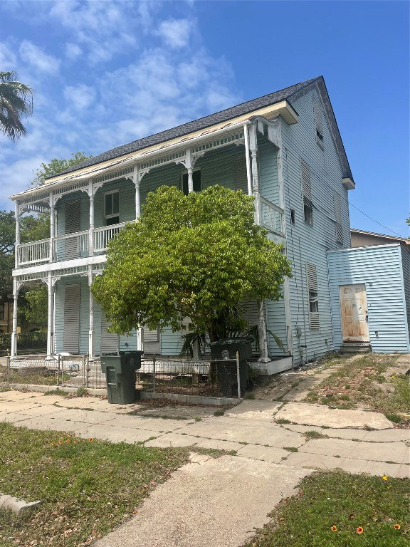 listing main photo