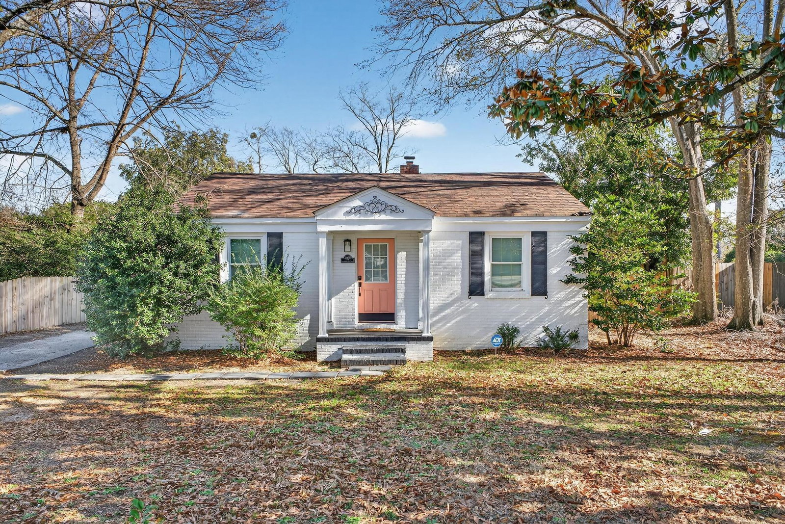 listing main photo