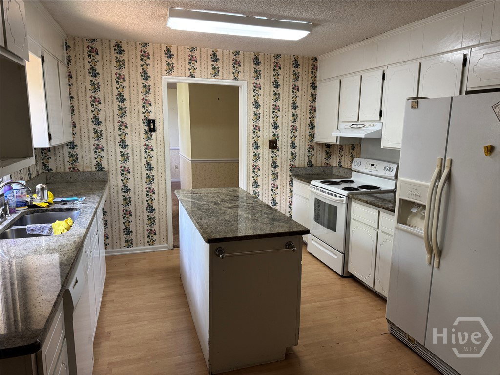 2 Moss Pointe Ct, Savannah GA 31410 Home for Sale