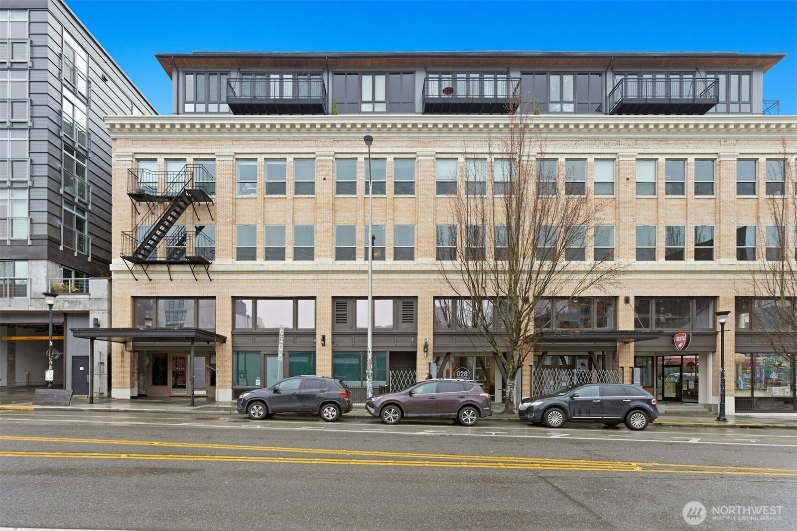 listing main photo