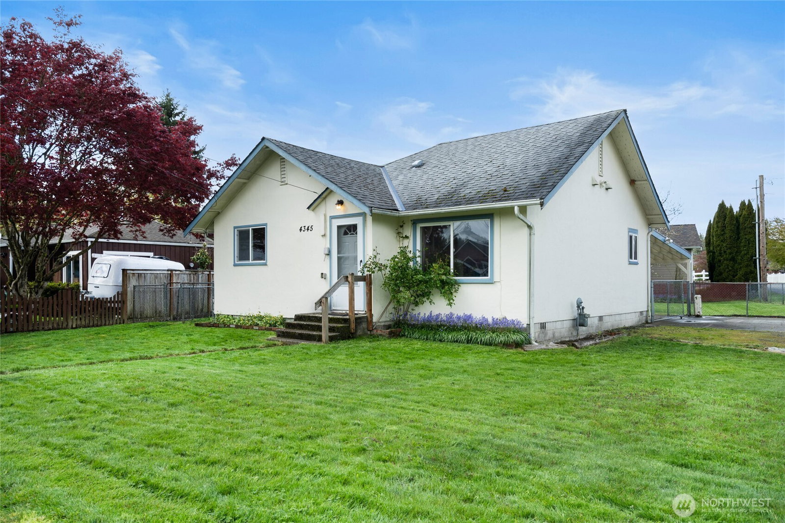listing main photo